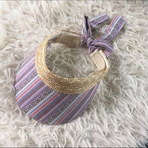 🌿host pick! BCBGeneration visor🌿