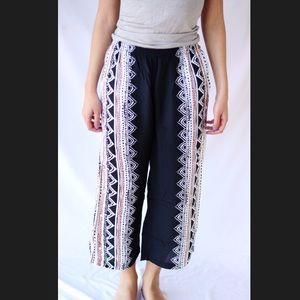 Cropped Patterned Pants