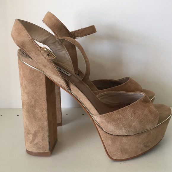 Steve Madden Kierra Platform Heel - Picture 2 of 4