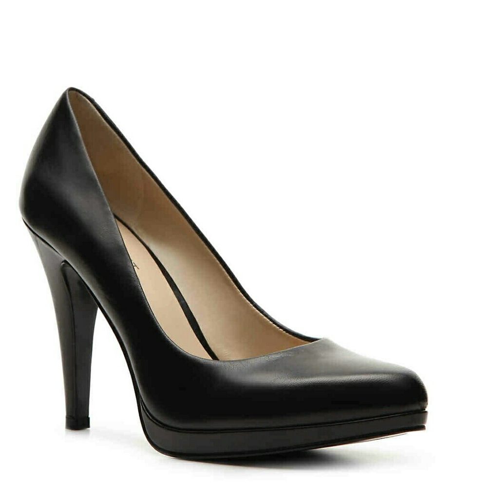 Nine West Rocha Platform Pump Black