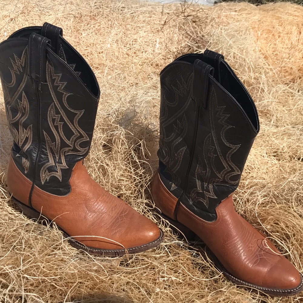 Tony lama cowgirl boots
