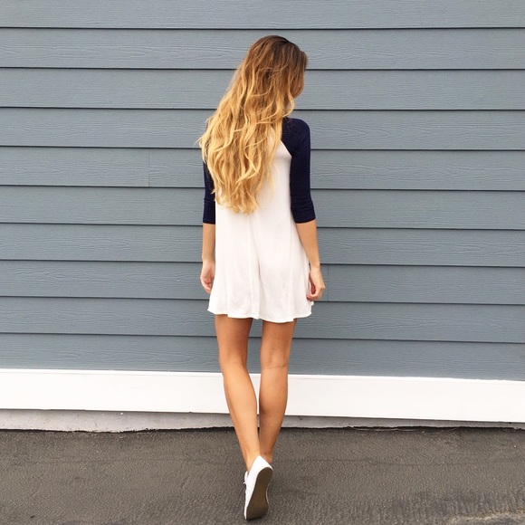 baseball sleeve dress - Picture 2 of 4