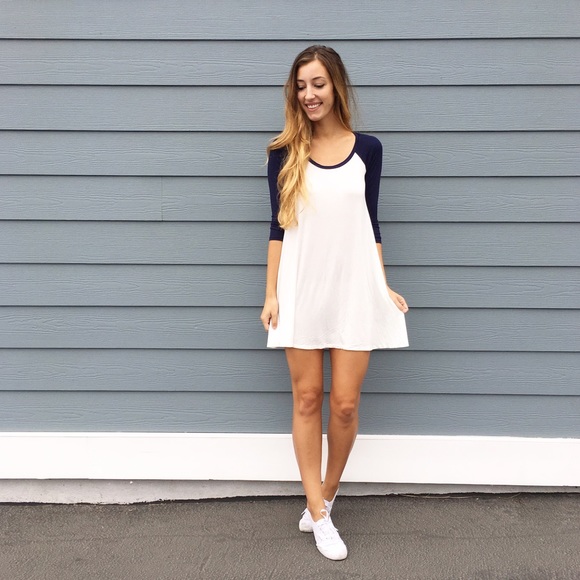 baseball sleeve dress - Picture 4 of 4