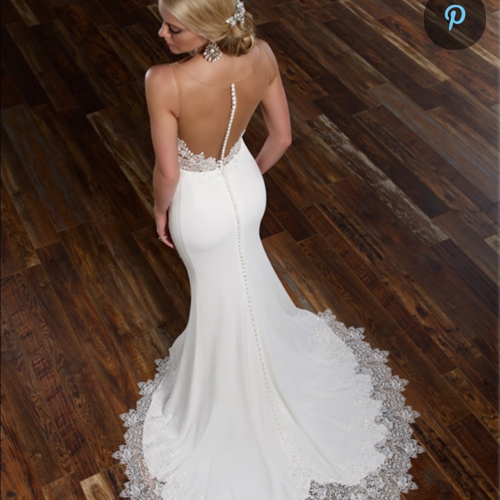 Meet your Posher, Crissy