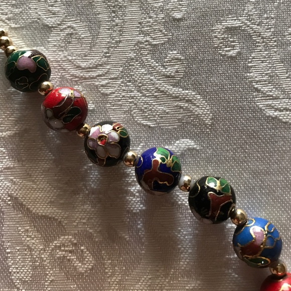 Cloisonné Beads and gold toned Beads hand strung - Picture 2 of 7