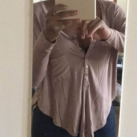 🆕Brown Scoop Neck Henley Long Sleeve Rounded Hem Oversized Slouchy Fit Pocket T - Picture 7 of 9