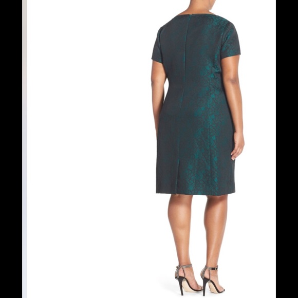Tahari emerald green holiday Christmas dress - Picture 3 of 8