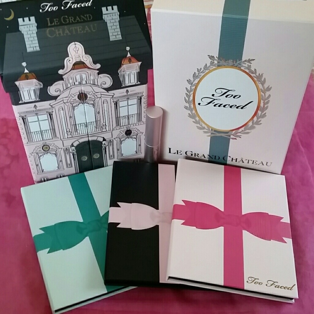 !!!SOLD!!!Too Faced LE GRAND CH?TEAU
