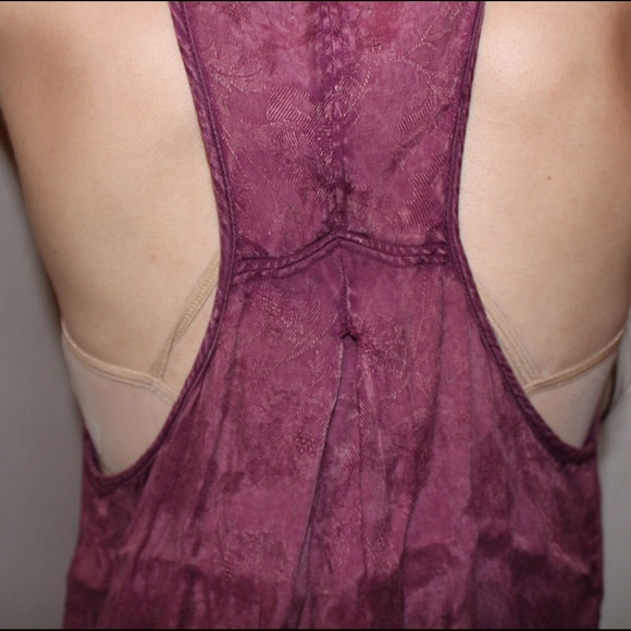 AE Tank - Picture 3 of 3