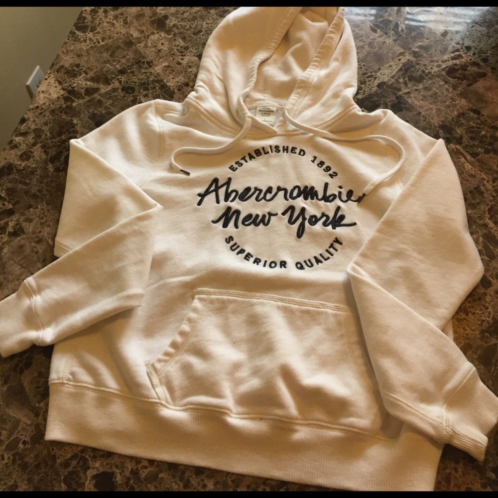 Abercrombie hoodie slightly worn, great shape