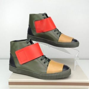 Meet your Posher, Marvin