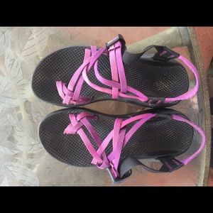 Chacos size 9
