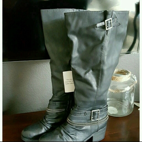 CARLOS SANTANA BOOTS - Picture 1 of 1