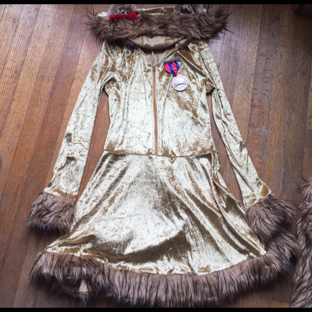Halloween costume