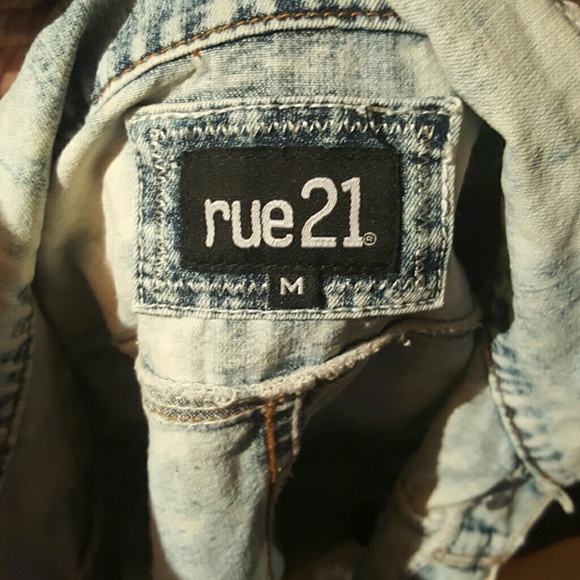 Jean jacket!! - Picture 5 of 5