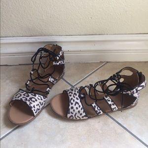 Nice sandals for girl $10