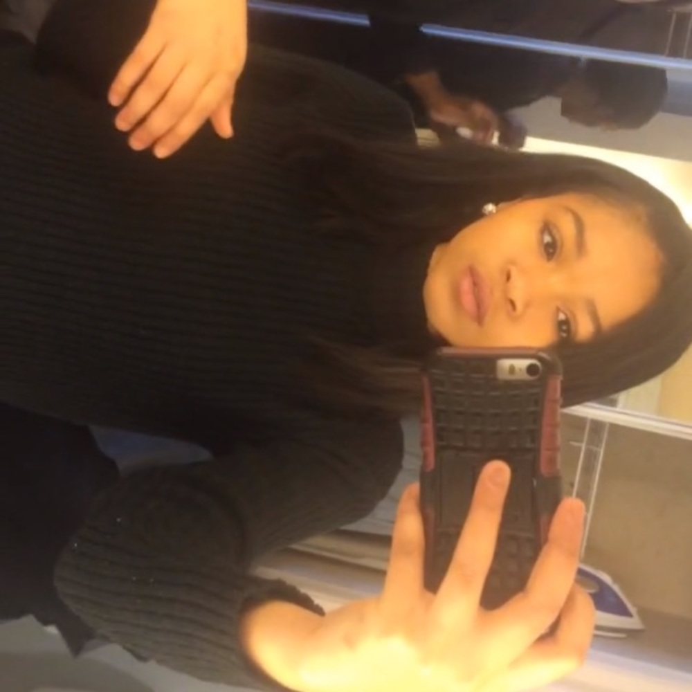 Meet your Posher, Lenai