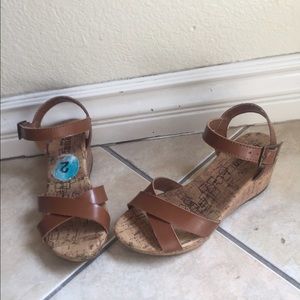 Nice sandals for girls