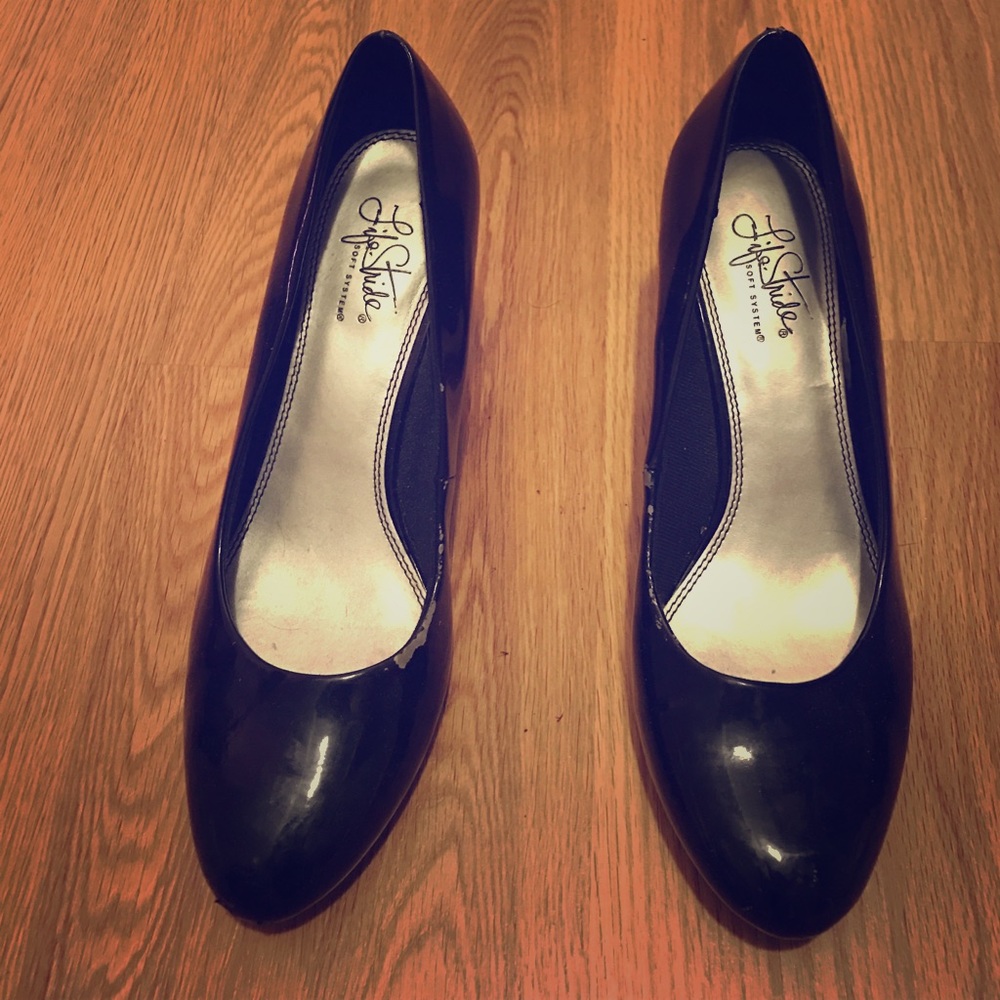 Plain black heels