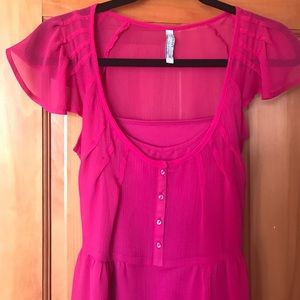 NWOT 🌺💐pink tissue dress perfect for spring🌷🌺