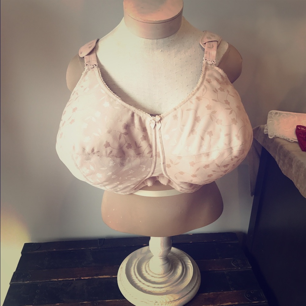 Full Figure Jaquard Soft Cup wCushioned Straps Bra