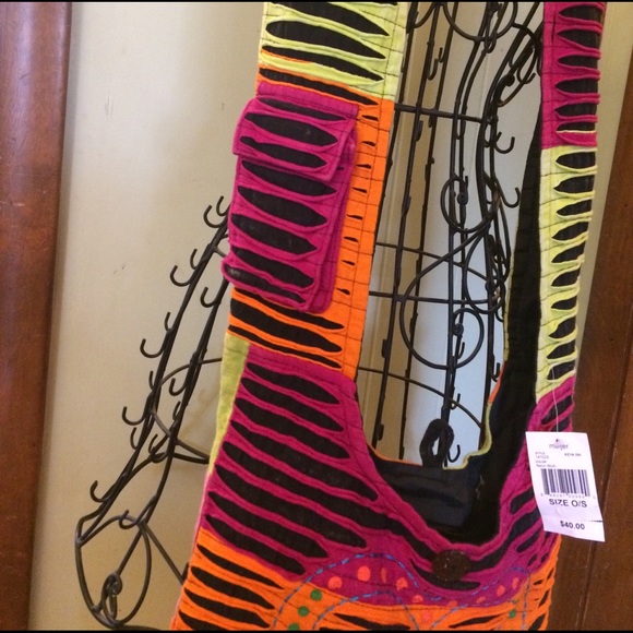 Brightly colored boho hobo bag w/ zipper - Picture 4 of 8