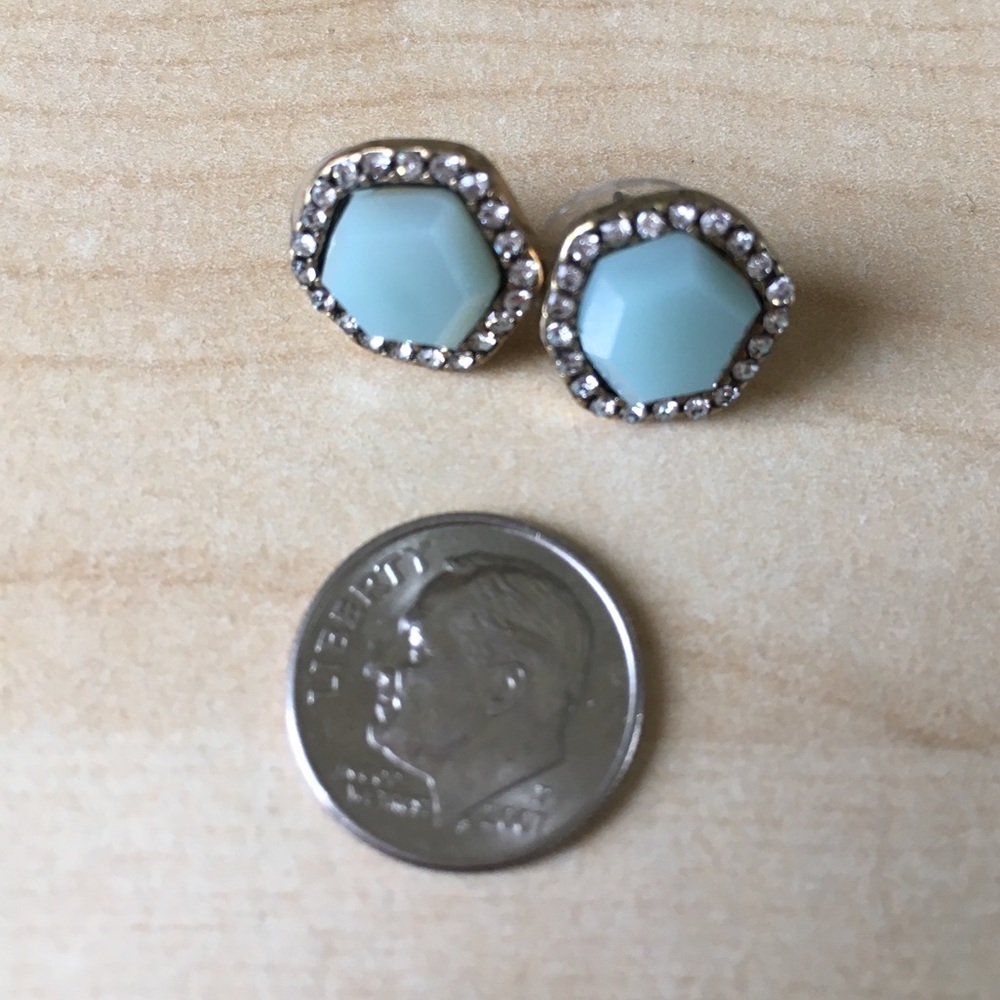  Moving Sale  Mint hexagon earrings - Picture 5 of 5