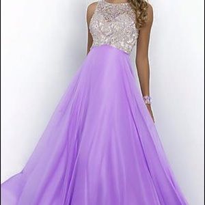 prom/formal dress 💍💋💅🏻👸🏼