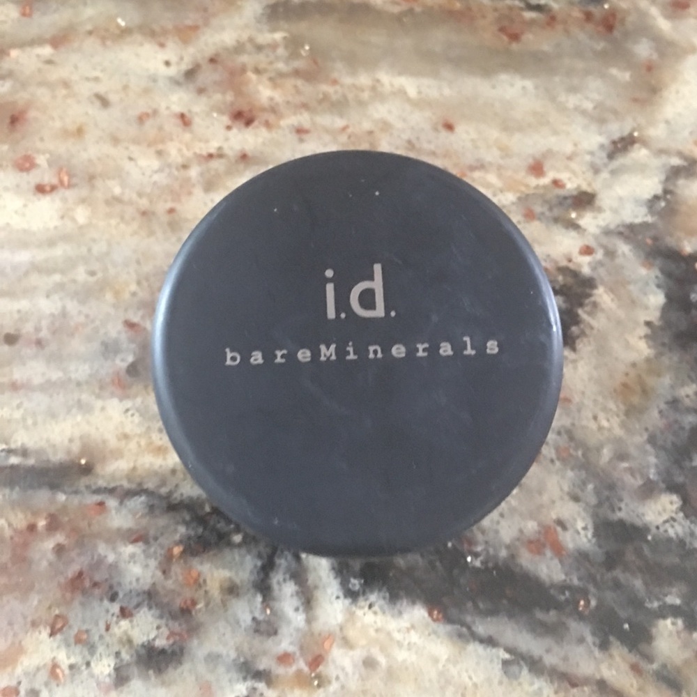 bareMinerals Foundation ✨