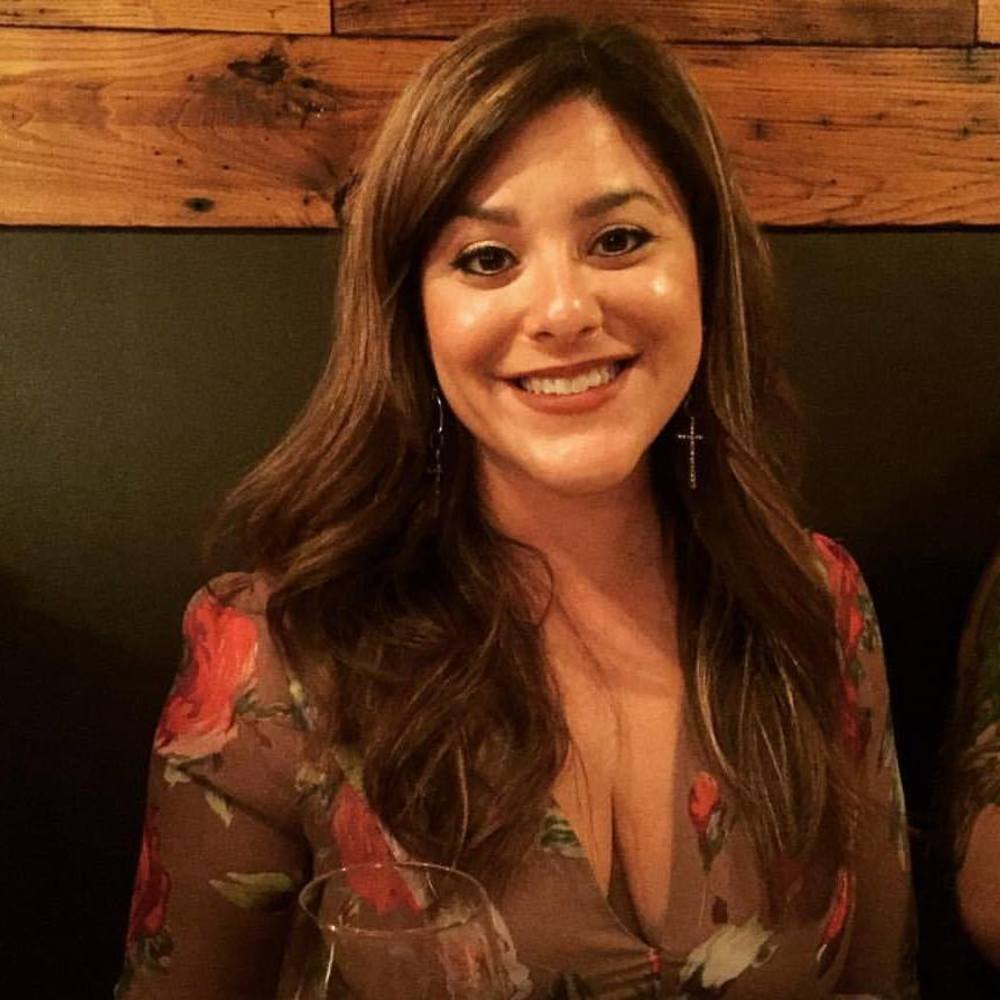 Meet your Posher, Caiti