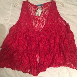 Beautiful boutique red lace ruffle vest NWT