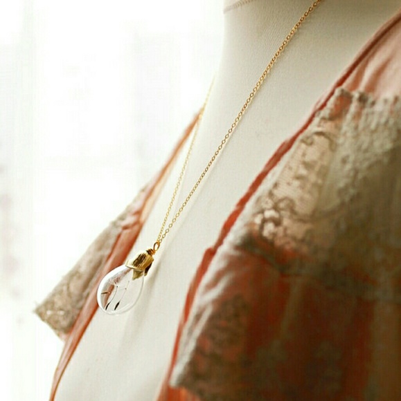 SALE! "Graceful Gathering"-🌿Glass Jar Pendant - Picture 4 of 4