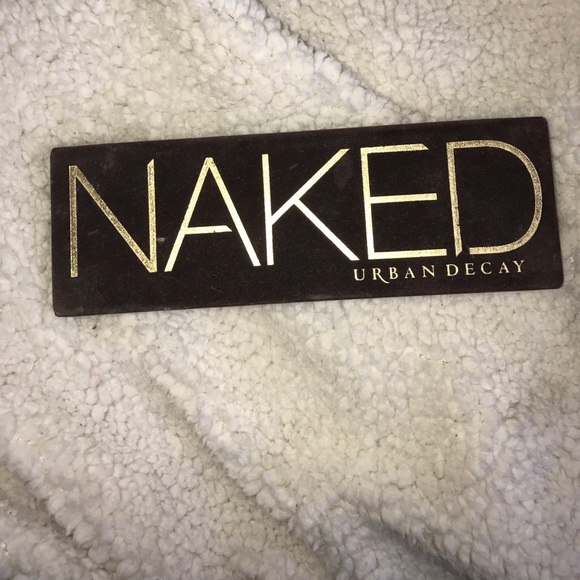 Urban Decay Naked - Picture 2 of 4