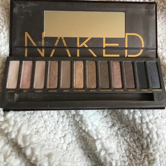 Urban Decay Naked - Picture 3 of 4