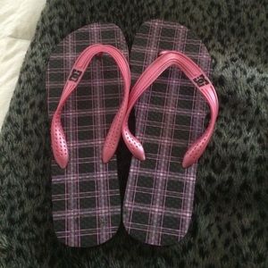 DC flip flops