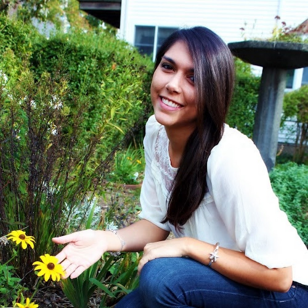 Meet your Posher, Emma