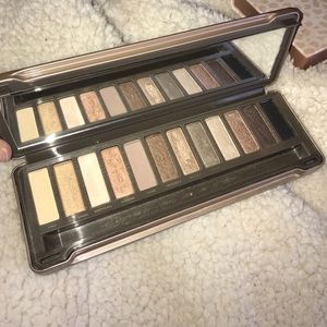 Urban Decay Naked 2