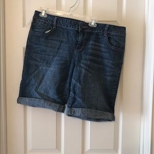 Ny&c 18 jean shorts