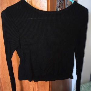 Brandy Melville blank cropped long sleeve one size