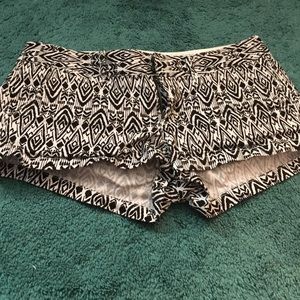 Patterned ae shortie