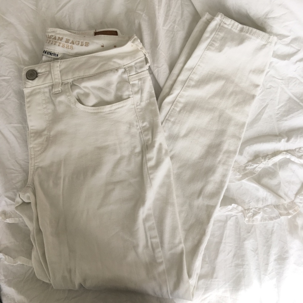 White jeggings