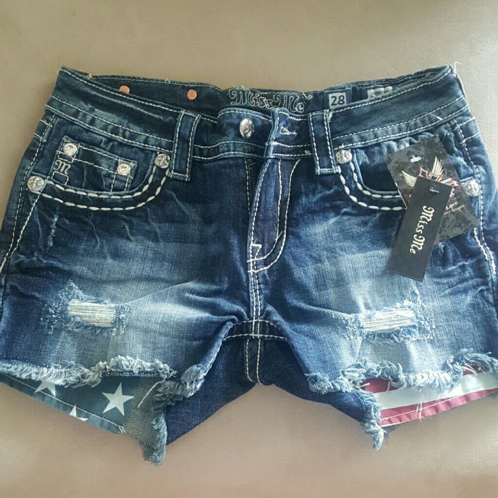 Miss Me Shorts