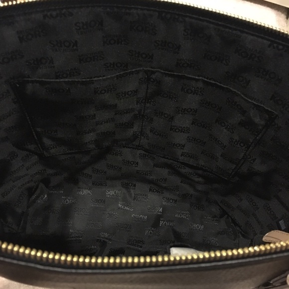 ⚡flash sale⚡ Black Michael Kors Jet Set Tote bag - Picture 4 of 6
