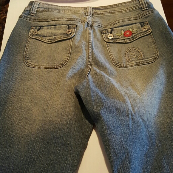 Size 14 LA Blues Flowered jeans - Picture 3 of 4