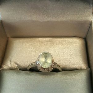 Aquamarine ring