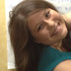 Meet your Posher, Caitlin