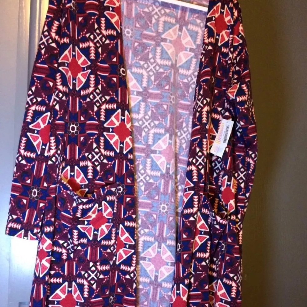LulaRoe NWOT Sarah Size Small PRICE FIRM