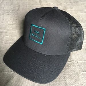RVCA All the Way Trucker hat