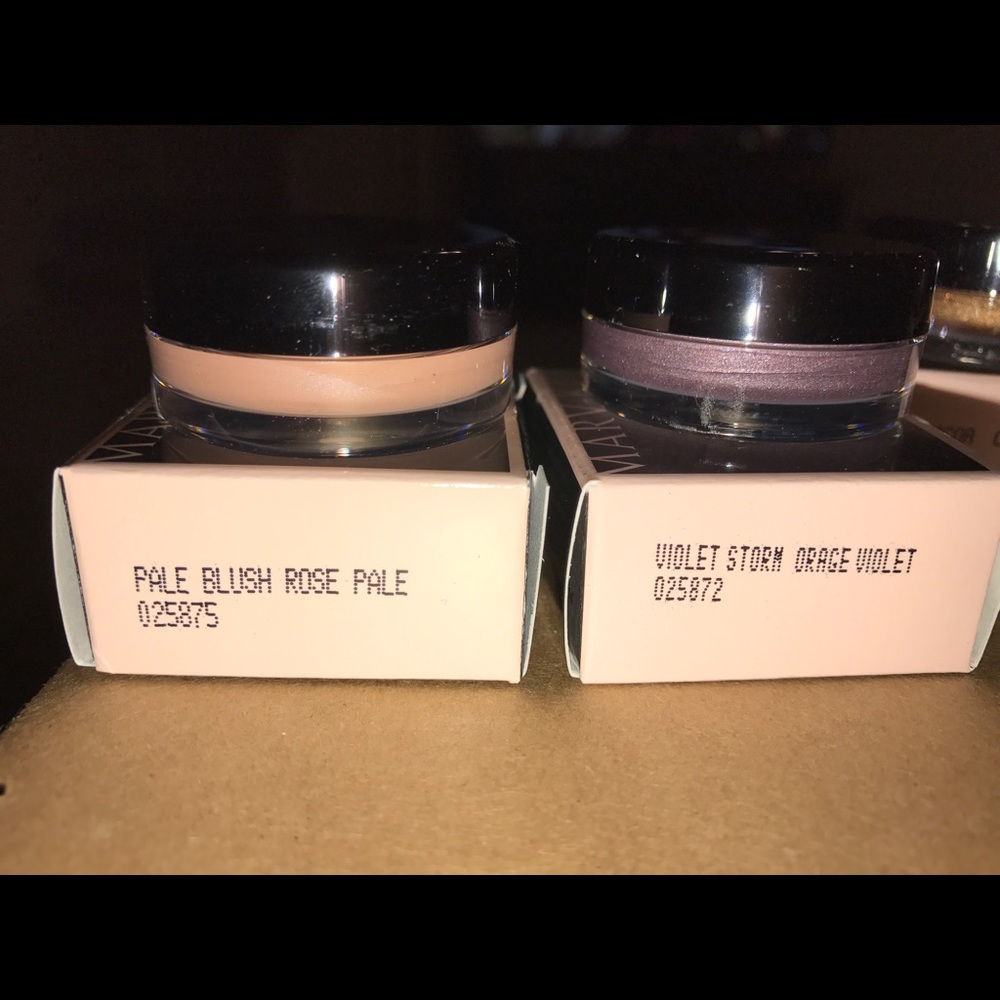 Mary Kay creme eye color