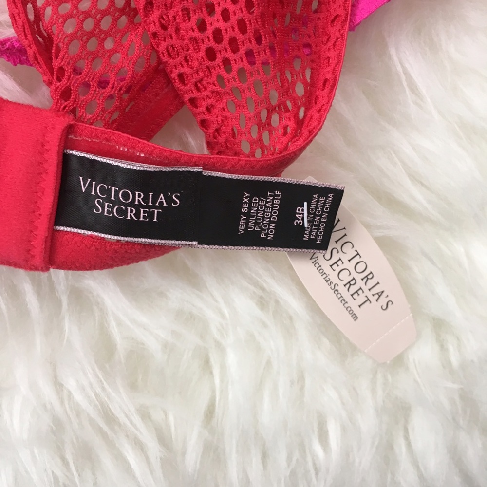 Victoria's Secret  halter bra NWT - Picture 5 of 5